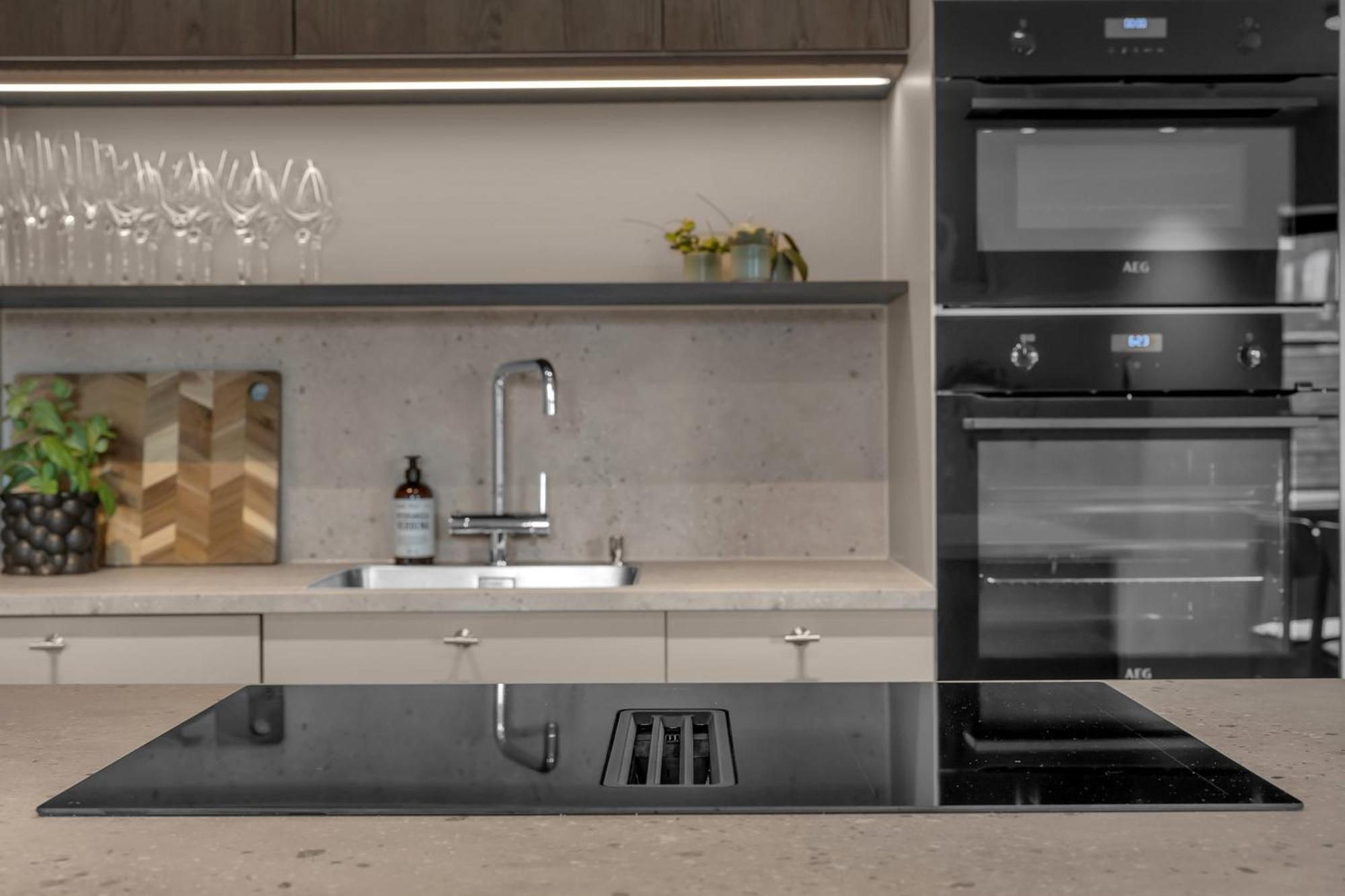The Loft - Central Top Floor Apartment With 4 Bedrooms Тромсе Екстер'єр фото