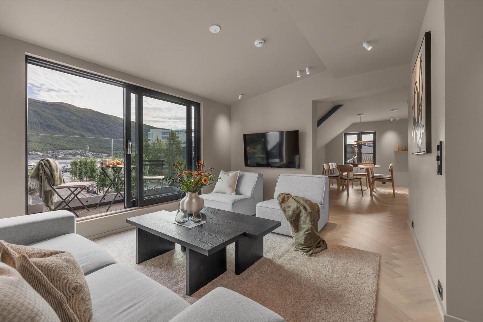 The Loft - Central Top Floor Apartment With 4 Bedrooms Тромсе Екстер'єр фото